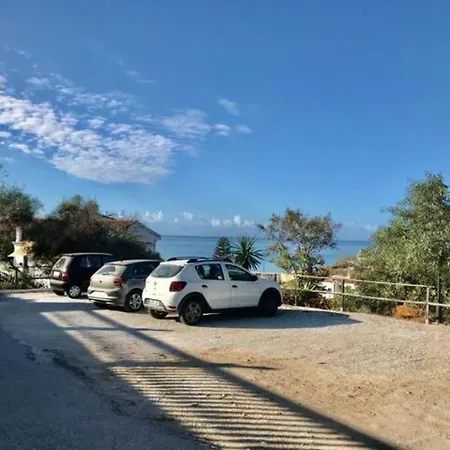 Apartament La Casita En Benajarafe Malaga
