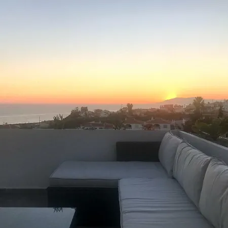 Apartament La Casita En Benajarafe *